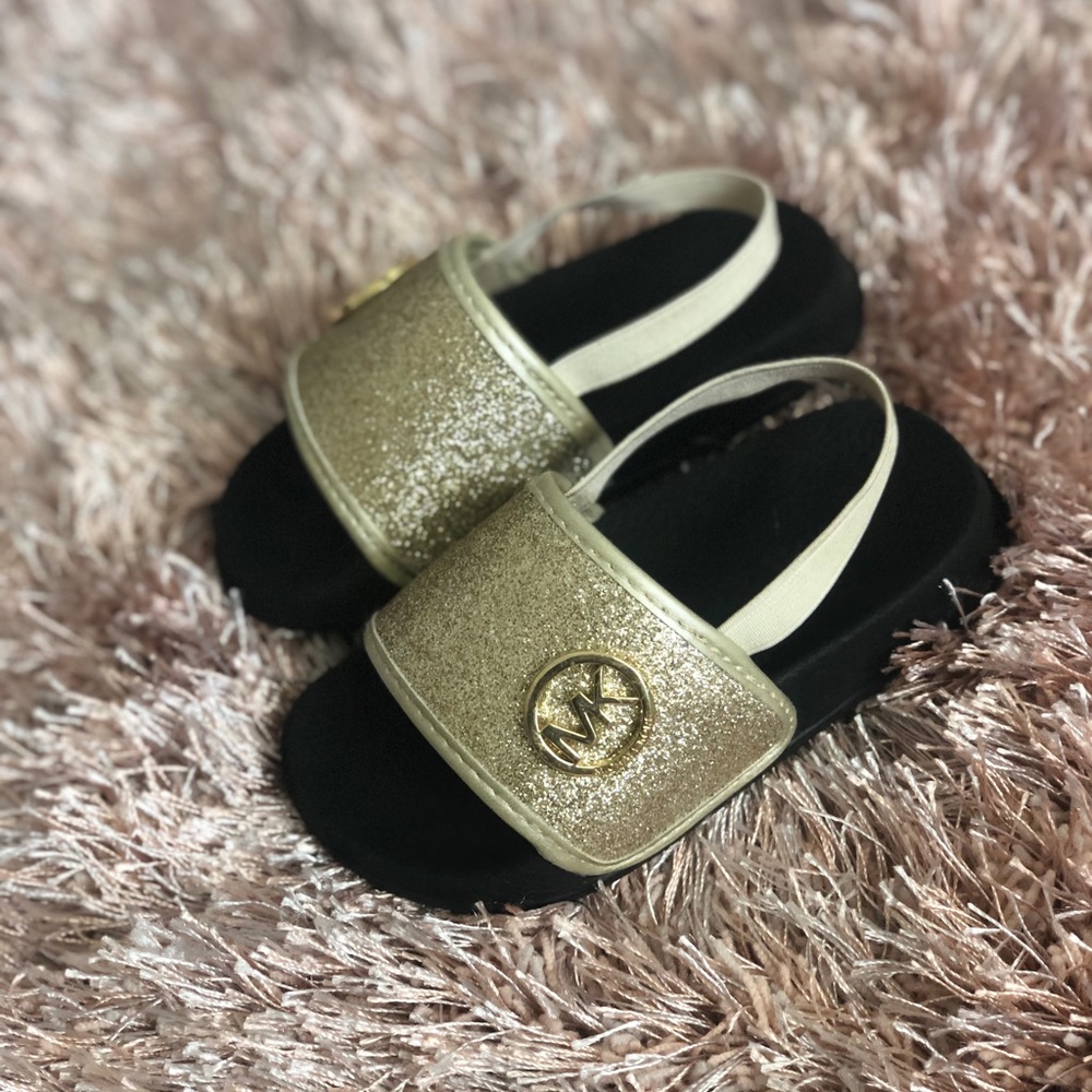 Micheal Kors slides